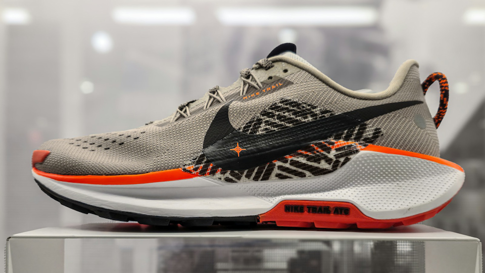 ナイキ エア参考画像4